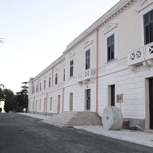 esternomazzullo2